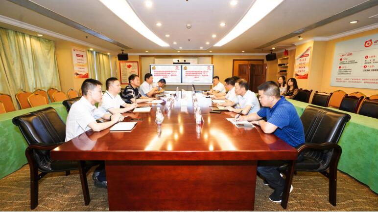 永利集团集团党委召开“八一”慰问座谈会