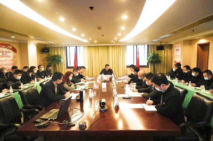 集团向导赴永利集团立异公司宣讲党的十九届五中全会、省委十一届八次全会精神
