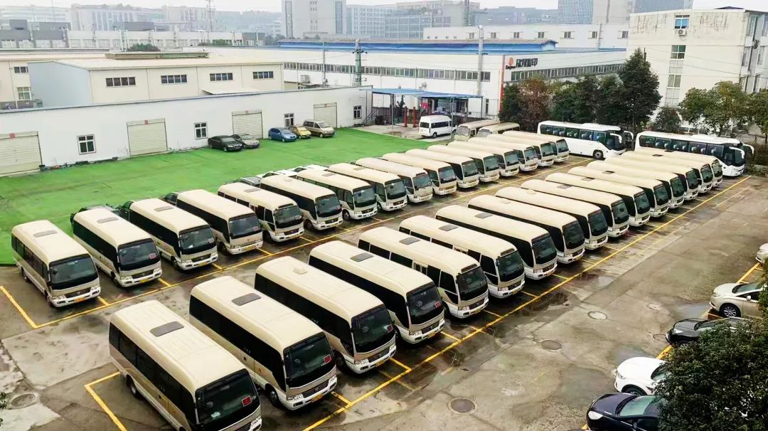 省永利集团集团礼宾车队天天“体检” 全力包管大运会用车清静