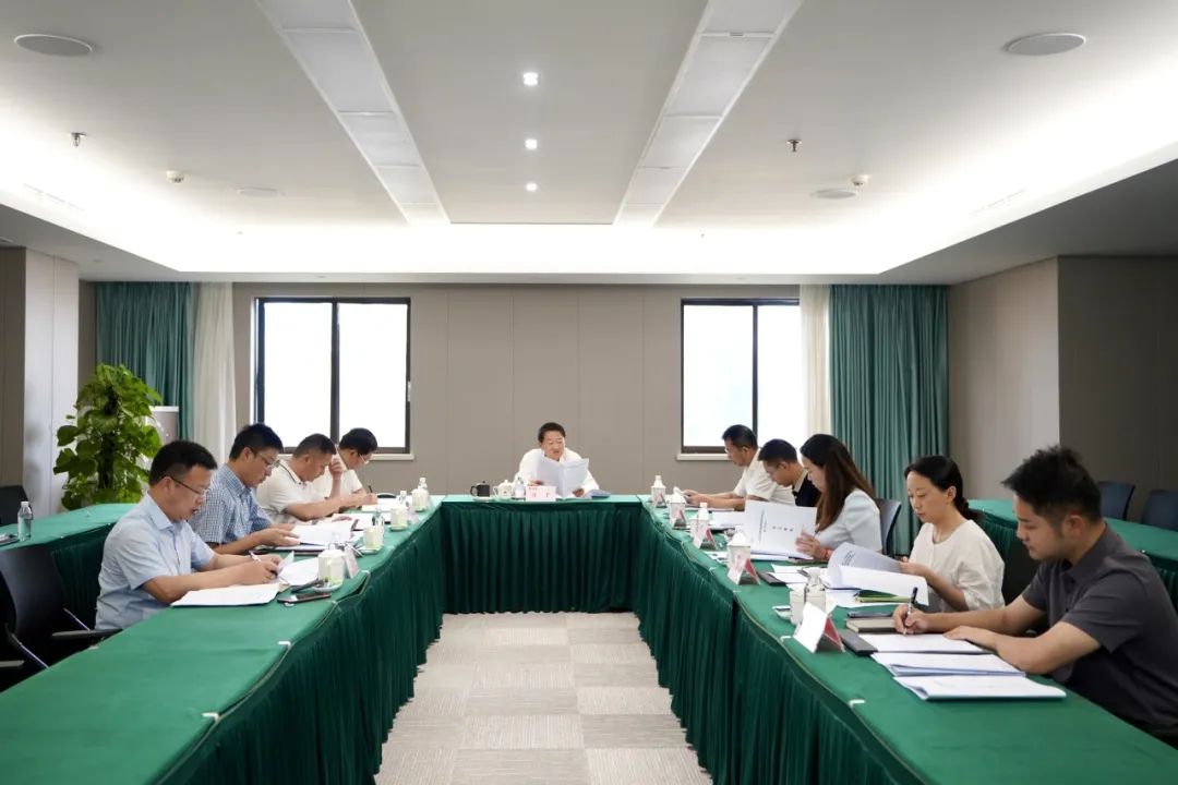 省永利集团集团党委书记、董事长任丁主持永利集团党校第2次校务委员会聚会